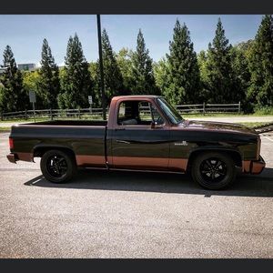 Meet your Posher, Emma